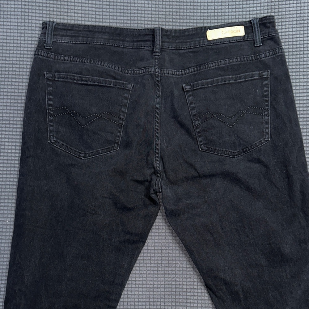LIMITED TIME $5 ITEM!! Rue21 Men's Relaxed Black Jeans - Picture 4 of 6
